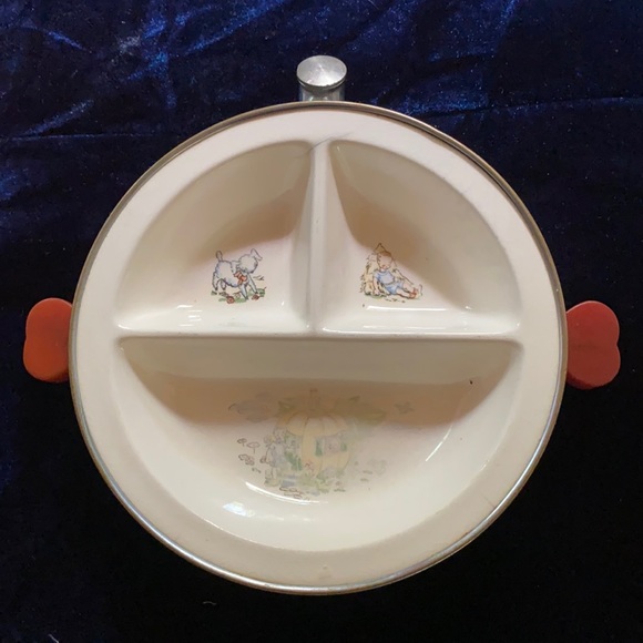1940’s Hot Baby Dish by Majestic - Picture 1 of 6